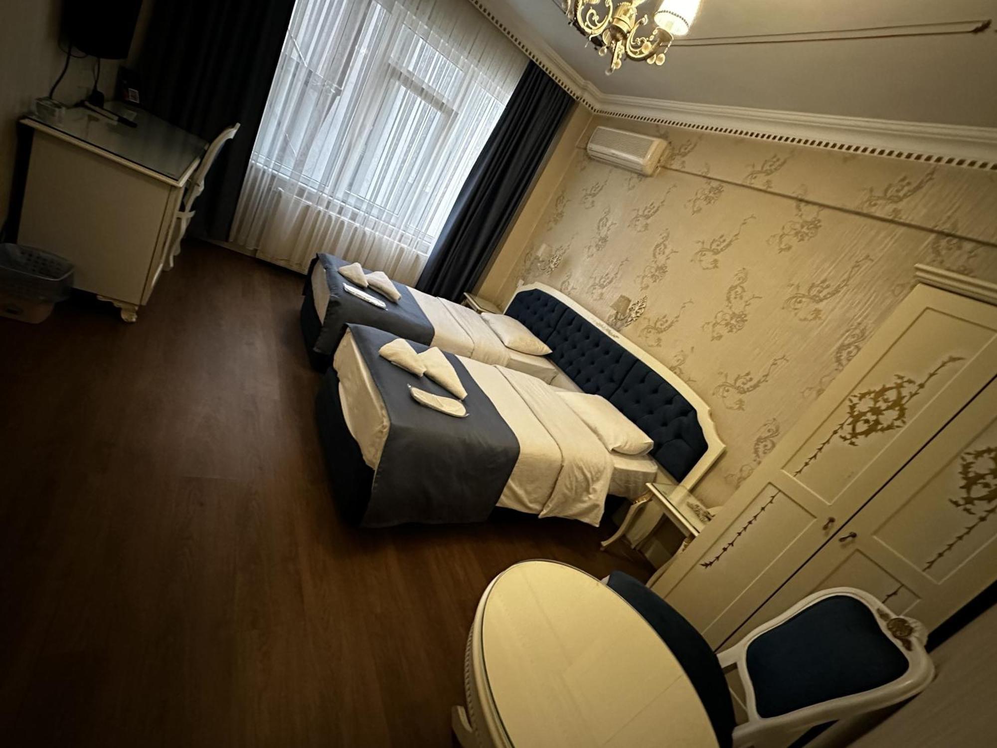 The Istanbul Alyon Hotel Taksim Екстериор снимка