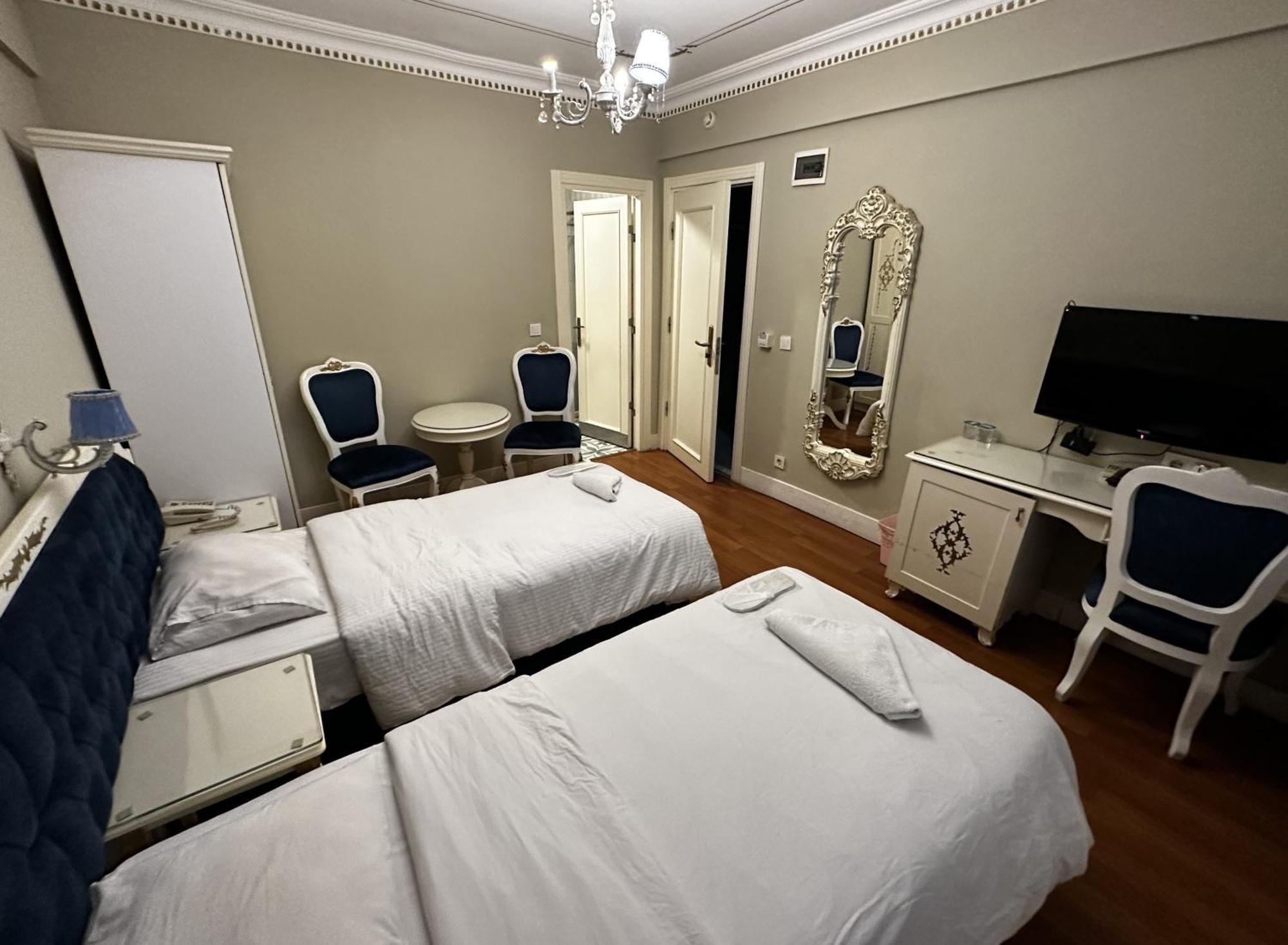 The Istanbul Alyon Hotel Taksim Екстериор снимка