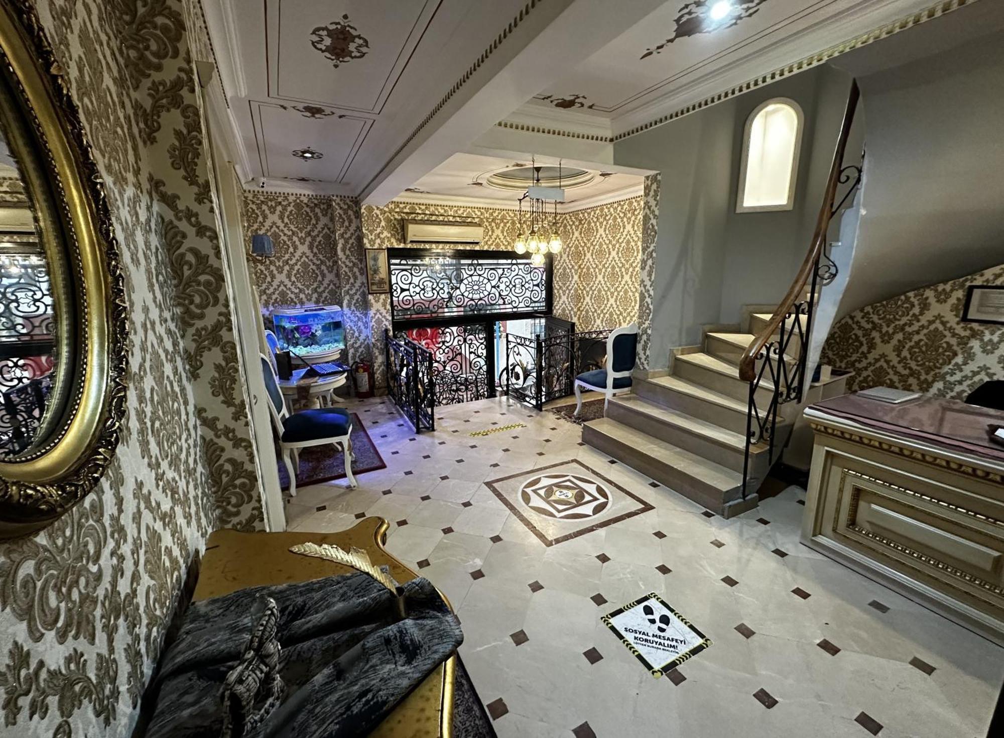 The Istanbul Alyon Hotel Taksim Екстериор снимка