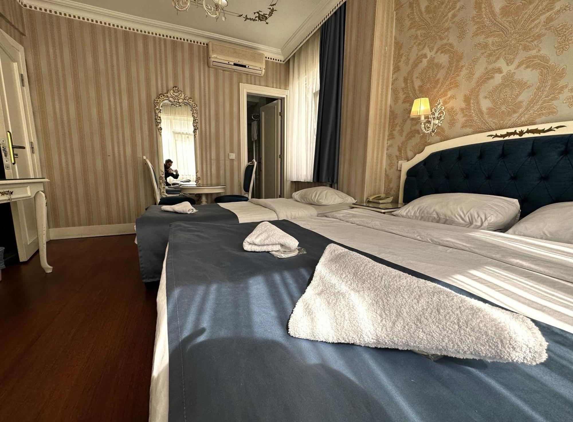 The Istanbul Alyon Hotel Taksim Екстериор снимка