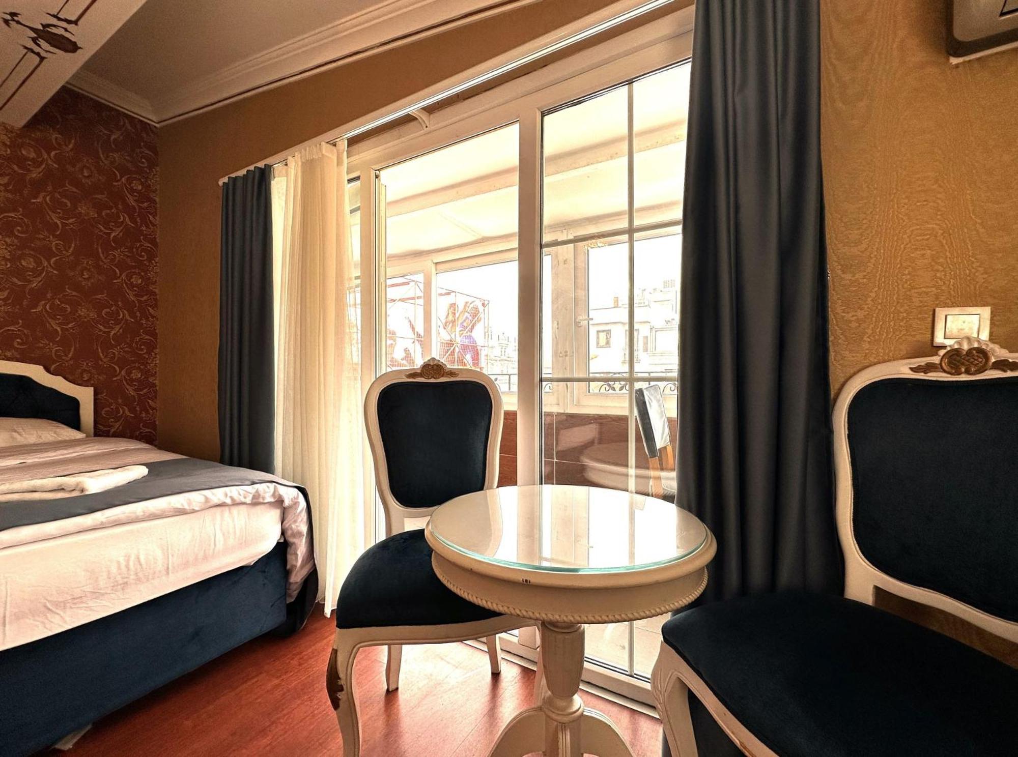The Istanbul Alyon Hotel Taksim Екстериор снимка