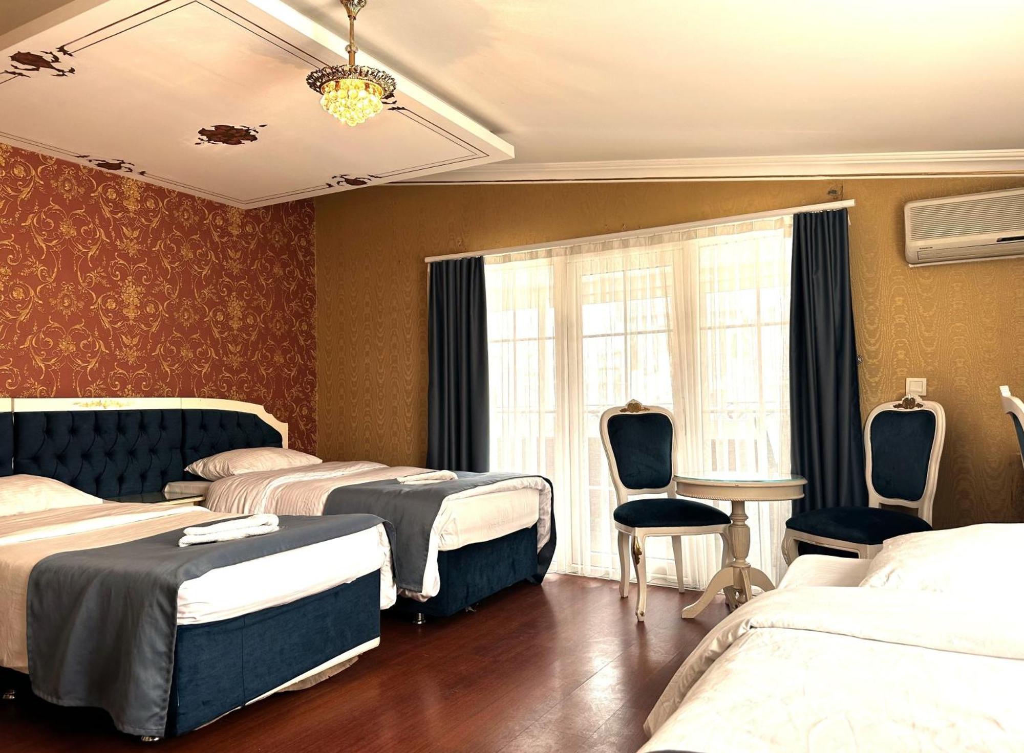 The Istanbul Alyon Hotel Taksim Екстериор снимка